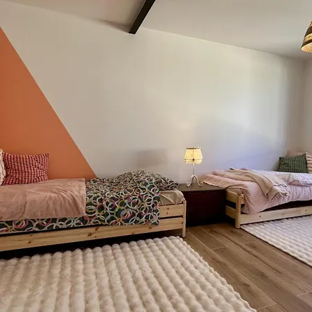 La Claire Fontaine Homestay Favieres (Somme)